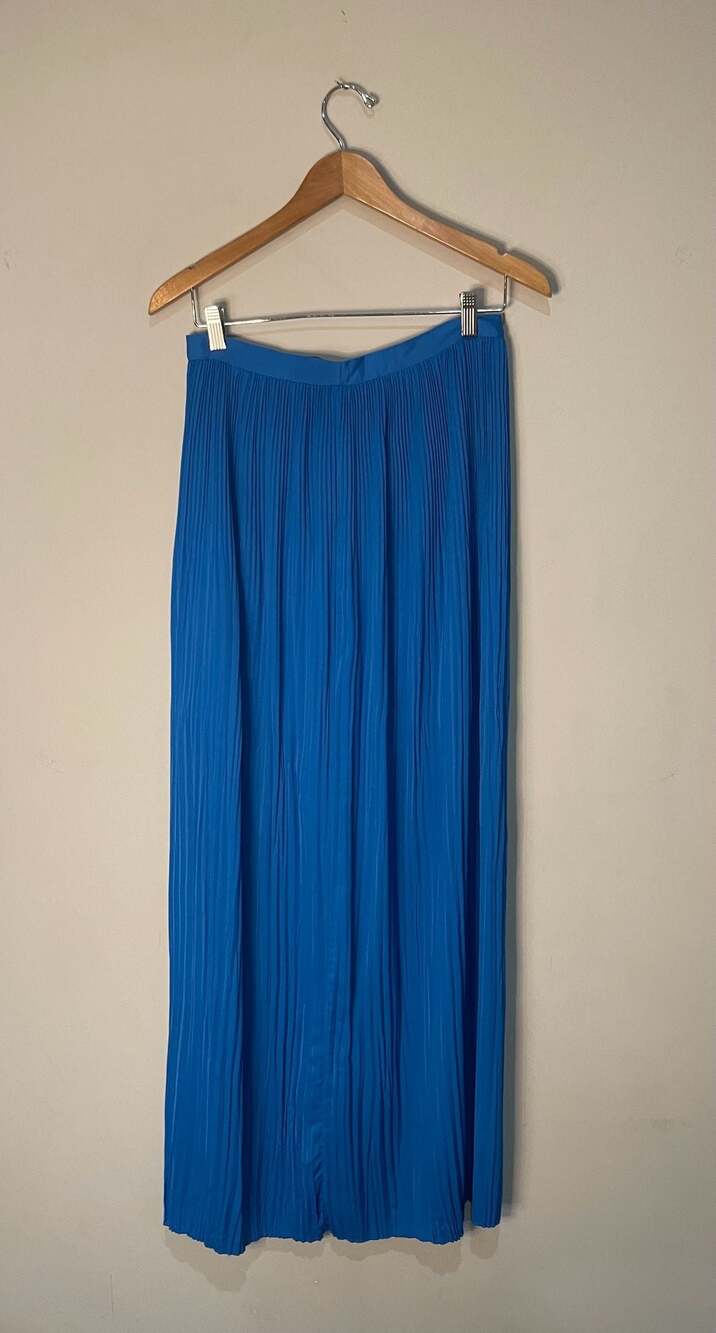 Sugar + Lips Blue Pleated Maxi Skirt Size M